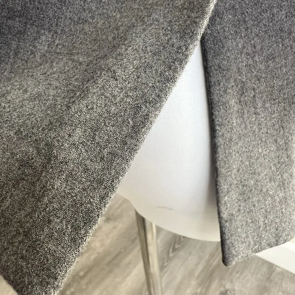 Theory Wool Blend Two Button Blazer Women’s Gray Sz 00 Pockets Office Workwear